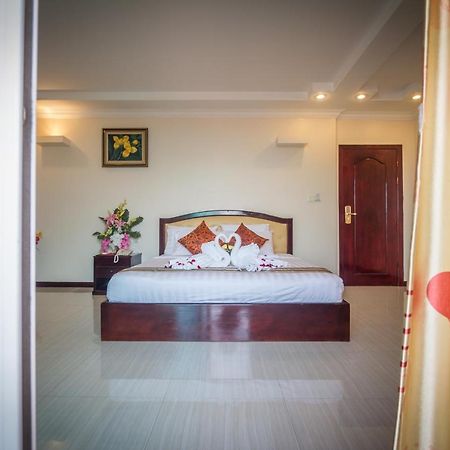 Good Luck Day Hotel & Apartment Phnom Penh Zewnętrze zdjęcie