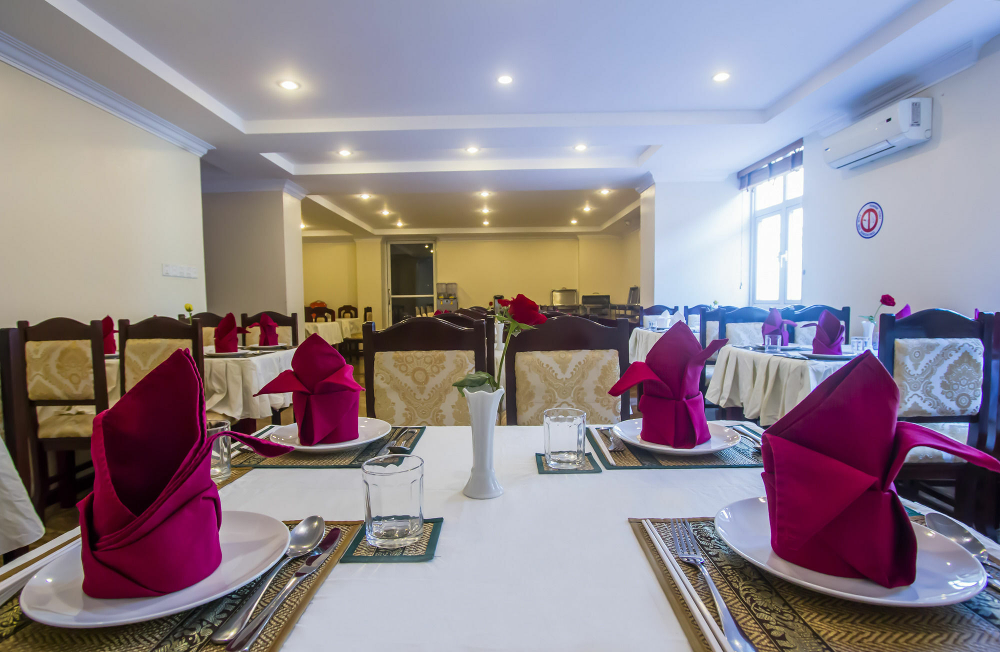 Good Luck Day Hotel & Apartment Phnom Penh Zewnętrze zdjęcie