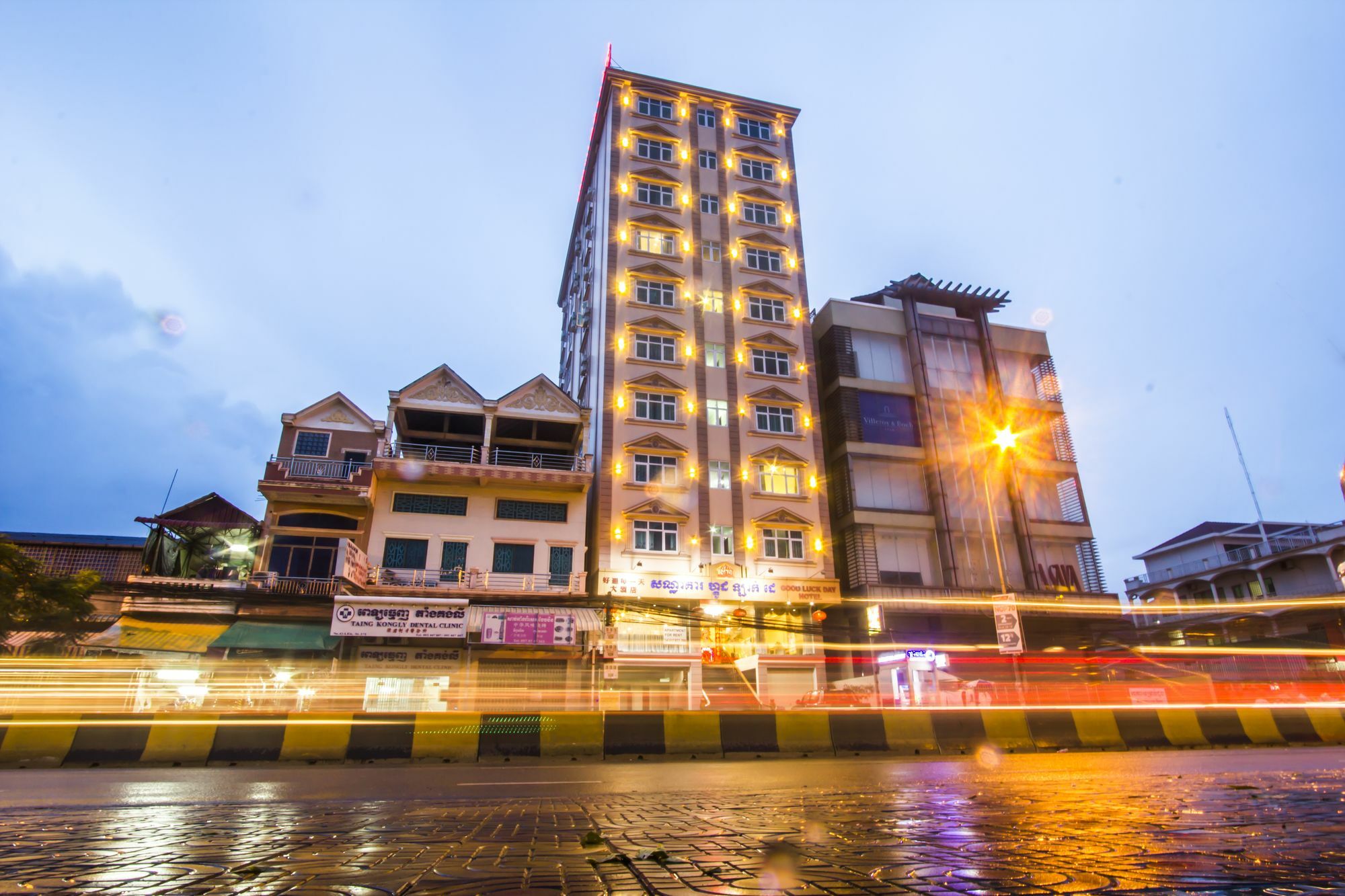 Good Luck Day Hotel & Apartment Phnom Penh Zewnętrze zdjęcie